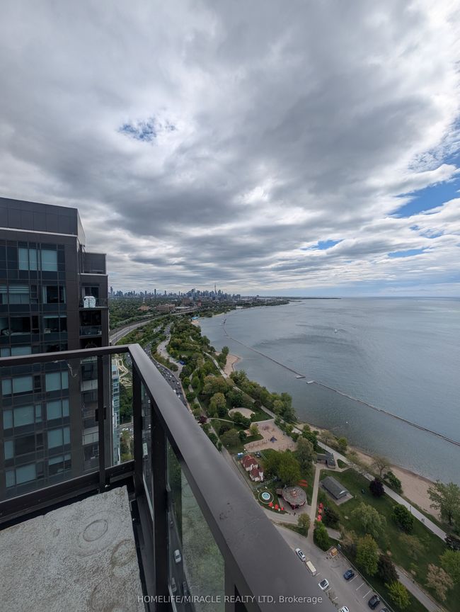 4206 - 1928 Lake Shore Blvd W, Condo with 2 bedrooms, 2 bathrooms and 1 parking in Toronto ON | Image 17