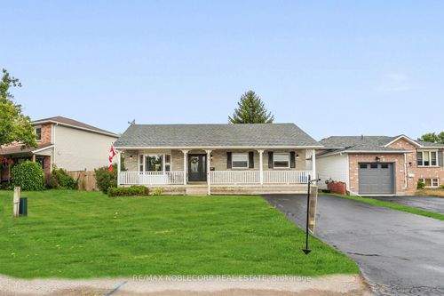 3 Shawn Ave, Omemee, ON, K0L2W0 | Card Image