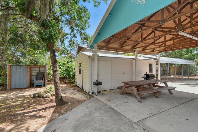 112 8 Th St E, House other with 4 bedrooms, 3 bathrooms and 1 parking in STEINHATCHEE FL | Image 13