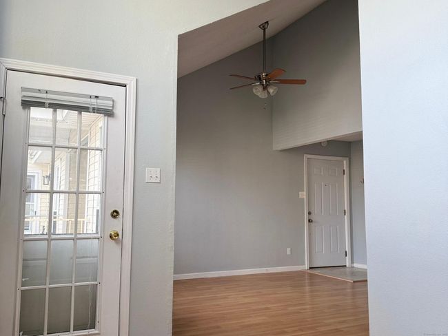 282 - 282 Carriage Crossing Ln, Condo with 1 bedrooms, 1 bathrooms and 2 parking in Middletown CT | Image 9