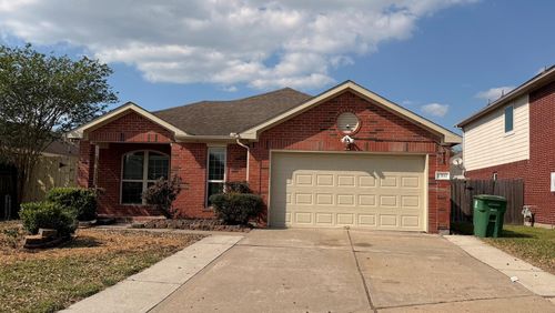 13111 Leader Trl, Houston, TX, 77072-2276 | Card Image