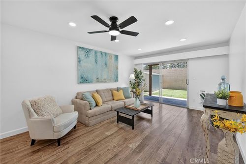 86-1010 W Macarthur Blvd, Santa Ana, CA, 92707-4670 | Card Image