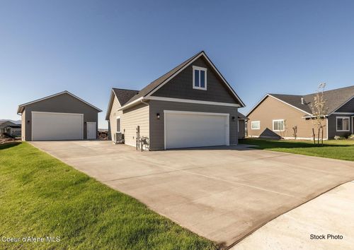 6709 W Plant Ln, Rathdrum, ID, 83858-7555 | Card Image