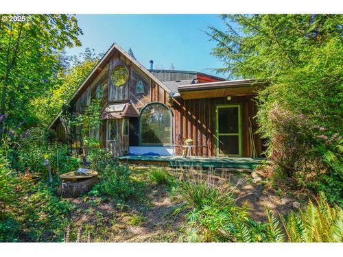 17719 Ne Manning Cir, AMBOY, WA, 98601-3708 | Card Image