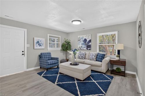 1264 Strand St, Norfolk, VA, 23513-2044 | Card Image