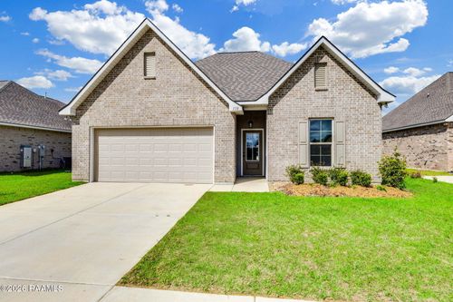 110 Elmwood Meadows Dr, Lafayette, LA, 70506-9266 | Card Image