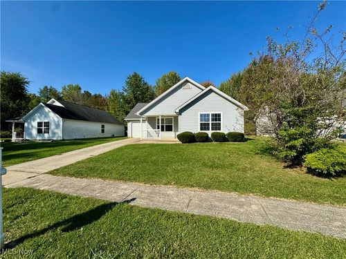 2301 Norman Ave, Ashtabula, OH, 44004-9221 | Card Image