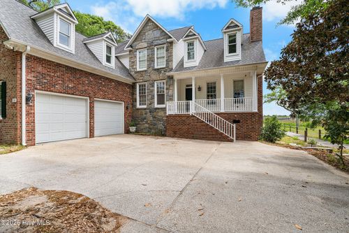 715 Shoreline Dr W, Sunset Beach, NC, 28468-4429 | Card Image