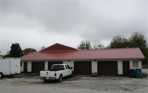 243 Willoughby Ln, Bowling Green, KY, 42101-9205 | Card Image