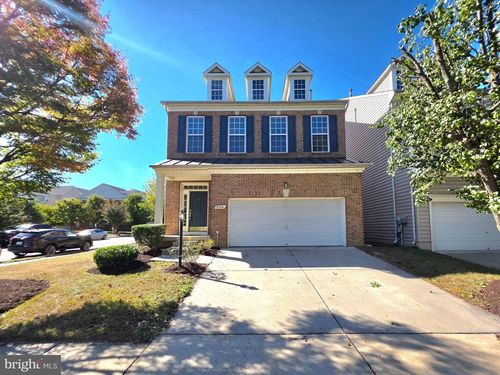 8346 Middle Ruddings Dr, LORTON, VA, 22079-5023 | Card Image