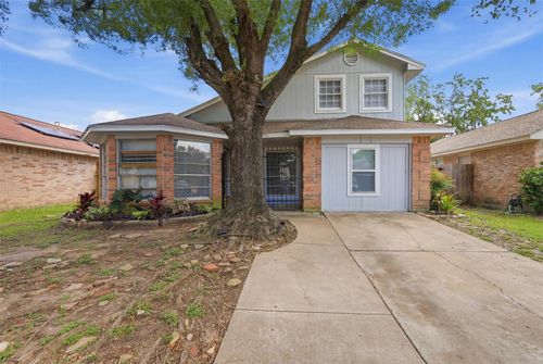 3831 Derbyhall Dr, Houston, TX, 77066-4540 | Card Image