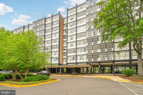 apt-s528-1311 Delaware Ave Sw, WASHINGTON, DC, 20024-3922 | Card Image