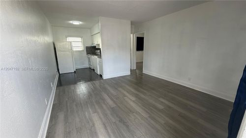4-6300 Miramar Pkwy, Miramar, FL, 33023-3957 | Card Image
