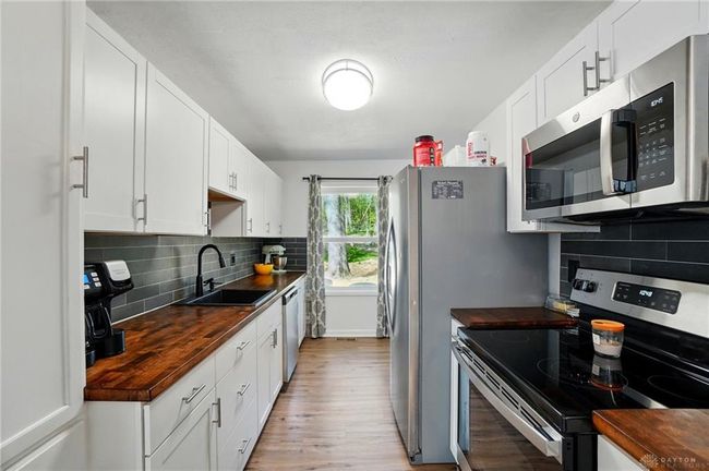 1243 White Oak Dr, House other with 3 bedrooms, 2 bathrooms and null parking in Springfield OH | Image 15