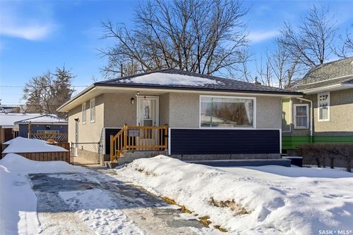 1022 Broder St, Regina, SK, S4N3P7 | Card Image