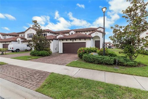 7948 Bristol Cir, NAPLES, FL, 34120-0706 | Card Image