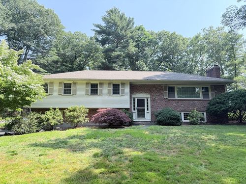 40 Baker Hill Rd, Weston, MA, 02493 | Card Image
