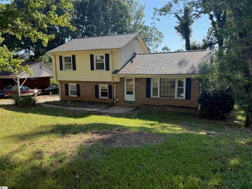 309 Willow Oaks Dr, Spartanburg, SC, 29301-2048 | Card Image