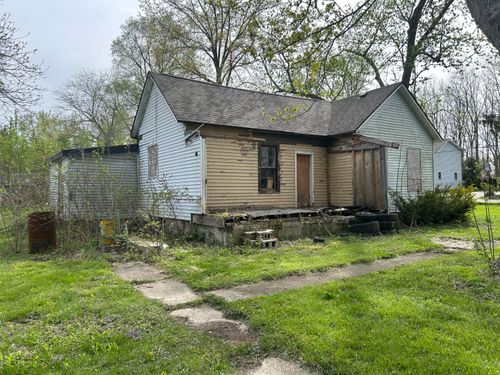 15517 Roberts Street, Lowell, IN, 46356 | Card Image