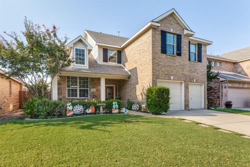 468 Darlington Trl, Fort Worth, TX, 76131-3562 | Card Image