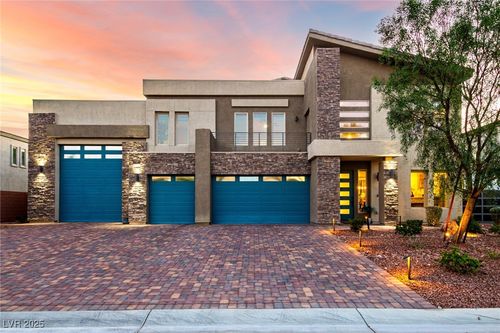 8775 Twisted Vine Lane, Las Vegas, NV, 89139 | Card Image