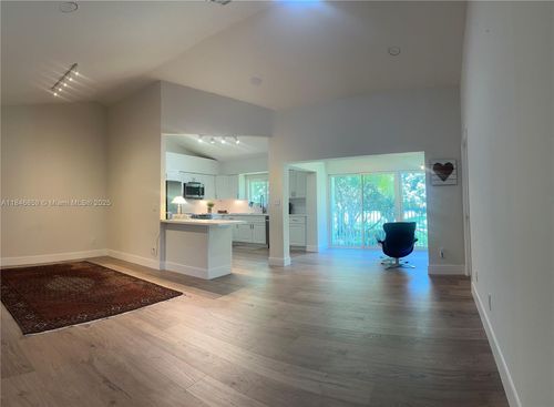 9257 Nw 9th Pl, Plantation, FL, 33324-6121 | Card Image