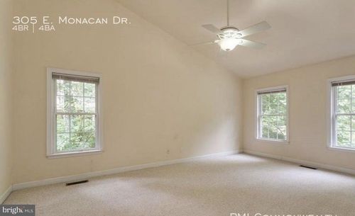 305 E Monacan Dr, CHARLOTTESVILLE, VA, 22901-1027 | Card Image