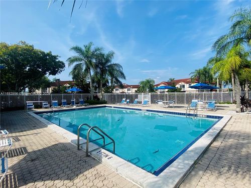 apt-201-1226 Sw 113th Ter, Pembroke Pines, FL, 33025-4390 | Card Image