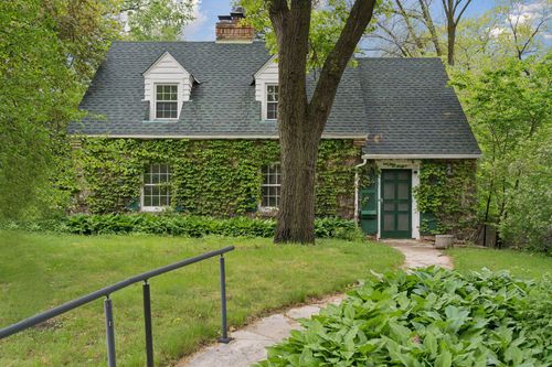 2740 Thomas Ave S, Minneapolis, MN, 55416-4347 | Card Image