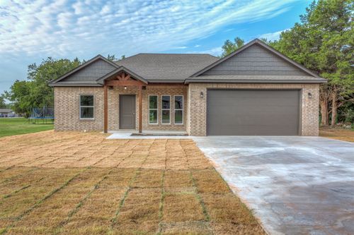 806 Ne 7th St, Wagoner, OK, 74467-2932 | Card Image