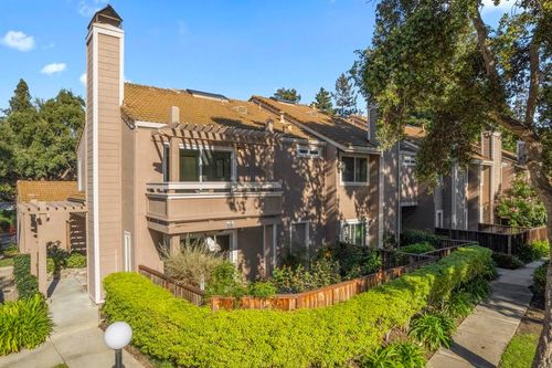 3833 Burton Cmn, Fremont, CA, 94536-6038 | Card Image