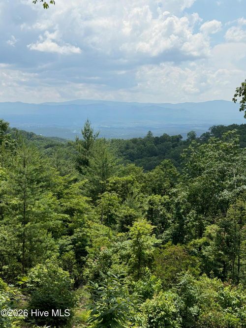 340 Lazy Country Cove Road, Murphy, NC, 28906 | Card Image