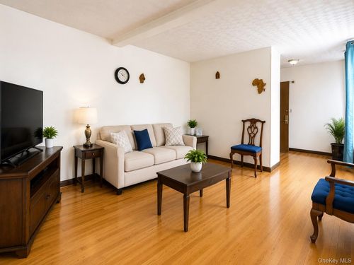 4c-2181 Pacific Street, New York, NY, 11233 | Card Image