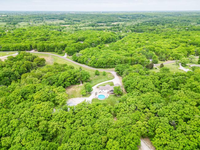 12390 N Highway Yy, House other with 3 bedrooms, 3 bathrooms and null parking in HARRISBURG MO | Image 63