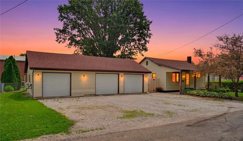 203 Mack St, Georgetown, IL, 61846-1925 | Card Image