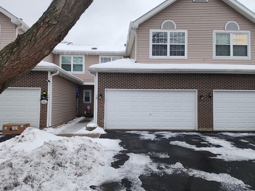 13 Brian Ct, Algonquin, IL, 60102-1998 | Card Image