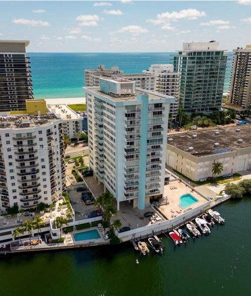 apt-4d-5838 Collins Ave, Miami Beach, FL, 33140-2264 | Card Image