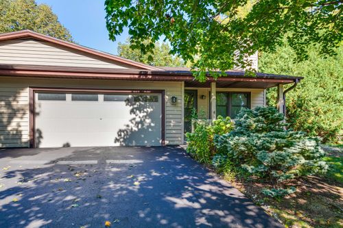 3810 Wyoming Way, Caledonia, WI, 53404-1450 | Card Image