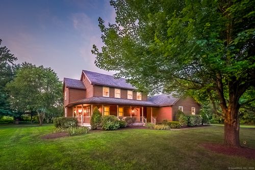 8 Country Farm Ln, Ellington, CT, 06029-3606 | Card Image