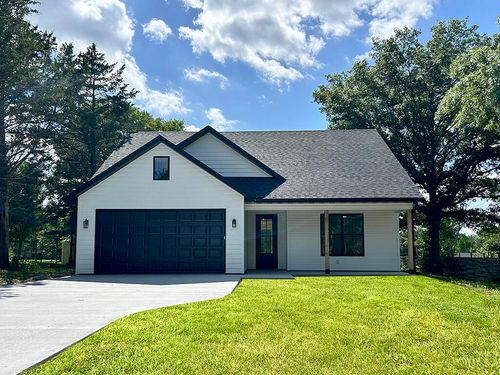 1579 N Golf Blvd, COLUMBIA, MO, 65202 | Card Image