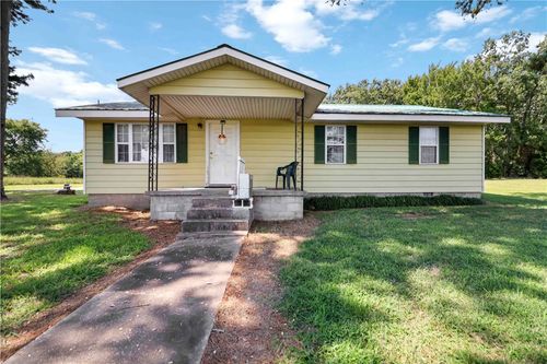 18699 N Creek Rd, Lincoln, AR, 72744-8609 | Card Image