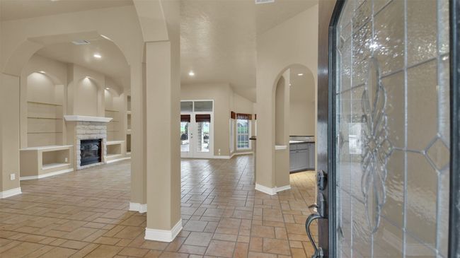 2300 Willow Ln, House other with 3 bedrooms, 2 bathrooms and 4 parking in Taylor TX | Image 6