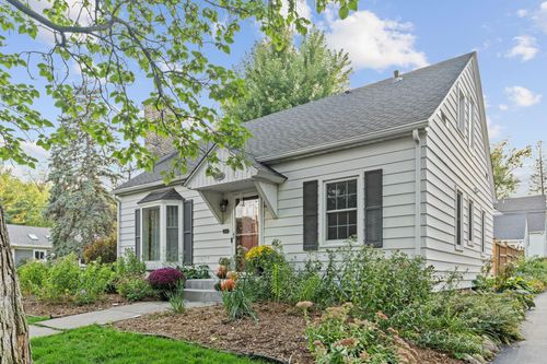 3660 Glenhurst Ave, Saint Louis Park, MN, 55416-4739 | Card Image