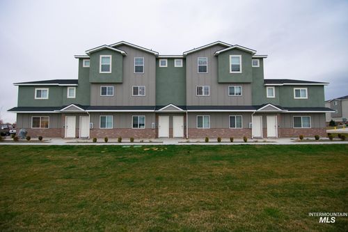 4055 W Bunny Hill Ln, Meridian, ID, 83642-1096 | Card Image