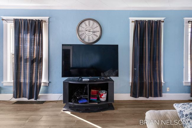 3-web-or-mls-263 W 19th St, Holland-9-12 | Image 4