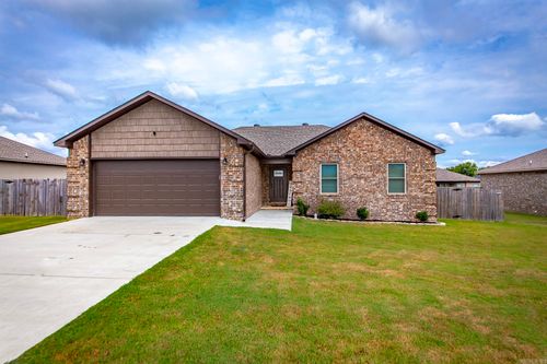 28 Remington Ln, Ward, AR, 72176-8007 | Card Image