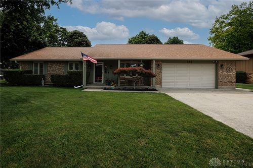 281 Scott Drive, Englewood, OH, 45322 | Card Image