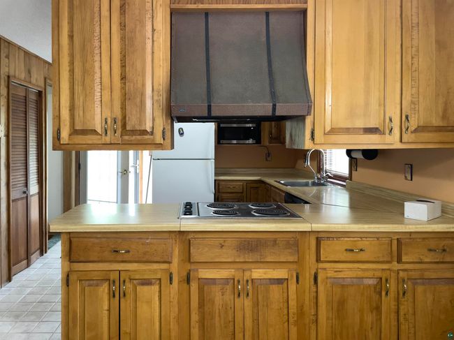 6095 Highway 1, House other with 1 bedrooms, 1 bathrooms and null parking in Silver Bay MN | Image 7