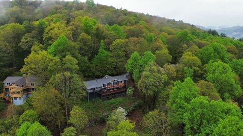 814 Dog Mountain Rd, Highlands, NC, 28741 | Card Image