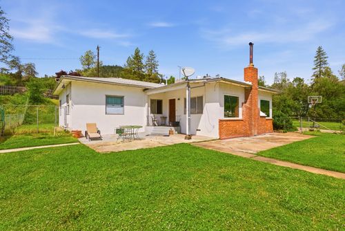 15194 Wonderland Blvd, Redding, CA, 96003-8524 | Card Image